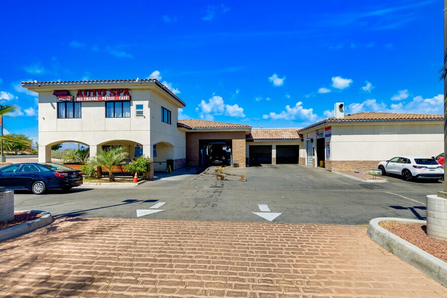 20570 Bear Valley Rd, Apple Valley, CA à vendre - Photo de l’immeuble – Image 3 sur 17