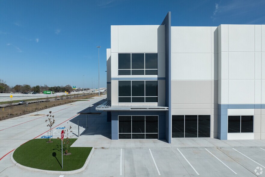 3005 Highway 225, Pasadena, TX à louer - Photo de l’immeuble – Image 3 sur 8