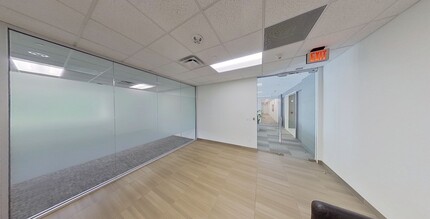 1255 Corporate Dr, Irving, TX à louer Photo intérieure– Image 2 sur 8