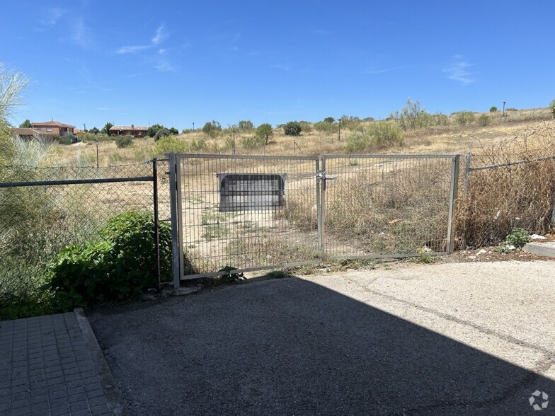Terrain dans Navas del Rey, Madrid à vendre - Photo de l’immeuble – Image 3 sur 5