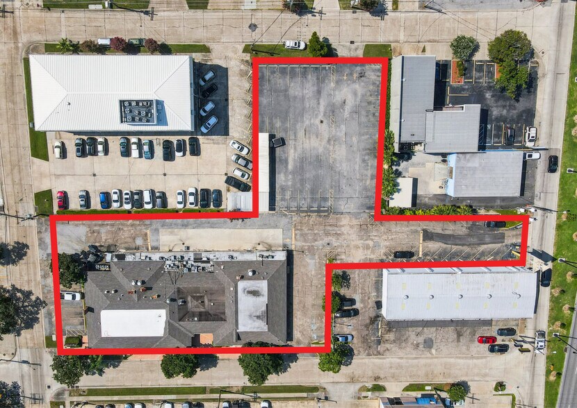 3100 19th St, Metairie, LA à vendre - Photo de l’immeuble – Image 2 sur 14