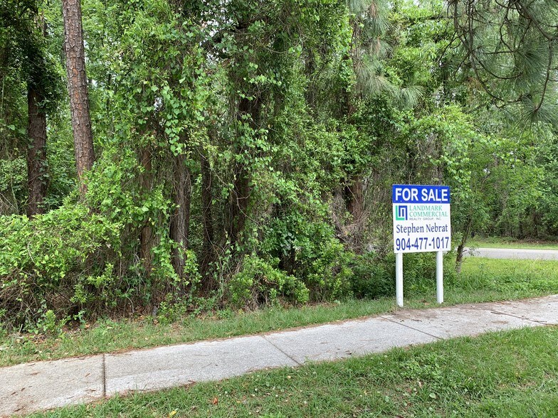 CR 220 & Hollars Pl, Middleburg, FL à vendre - Photo de l’immeuble – Image 2 sur 2