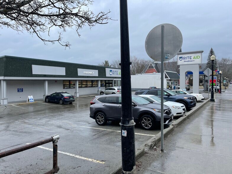 12 N Main St, Randolph, VT à louer - Photo de l’immeuble – Image 3 sur 5