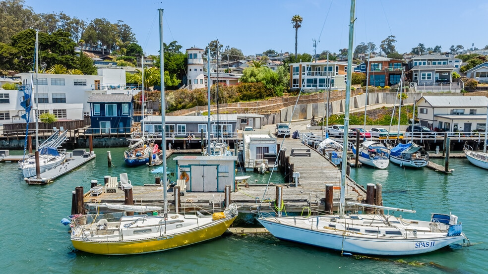 201 Main St, Morro Bay, CA à vendre - Photo de l’immeuble – Image 2 sur 9