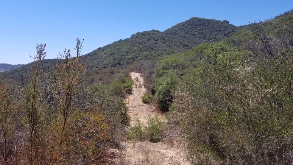 00000 DeLuz, Fallbrook, CA à vendre - Photo de l’immeuble – Image 2 sur 4
