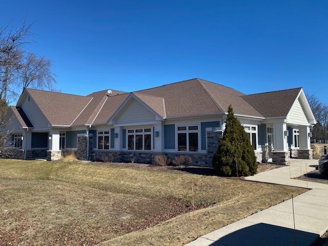 8860 N 60th St, Milwaukee, WI à vendre Photo principale– Image 1 sur 12