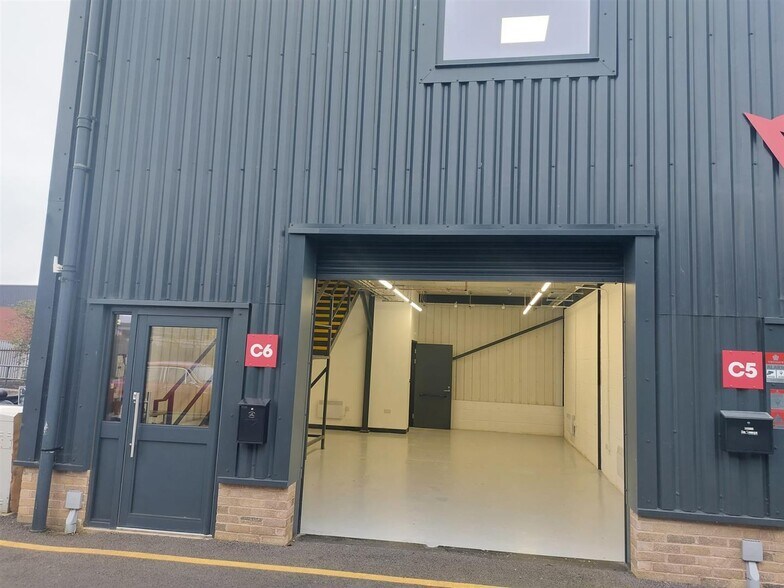 Thorpe Rd, Melton Mowbray à vendre - Photo de l’immeuble – Image 2 sur 53