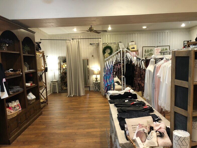 112 N Main St, Clayton, GA à louer - Photo intérieure – Image 3 sur 53