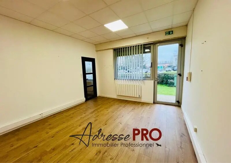 Local commercial dans Mérignac à louer - Photo intérieure – Image 2 sur 2