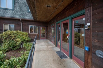 32 Industrial Dr E, Northampton, MA à vendre Photo de l’immeuble– Image 1 sur 19