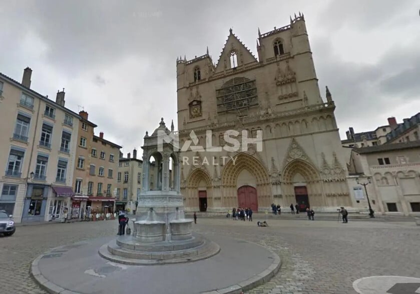 Local commercial dans Lyon à louer - Photo de l’immeuble – Image 3 sur 4