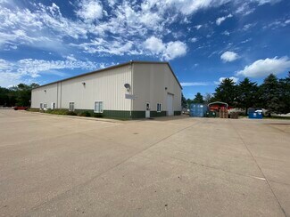Plus de détails pour 780 S Chicago St, Geneseo, IL - Local d'activités à louer
