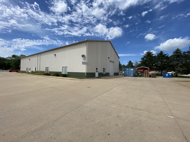 780 S Chicago St, Geneseo, IL à louer - Photo de l’immeuble – Image 1 sur 12