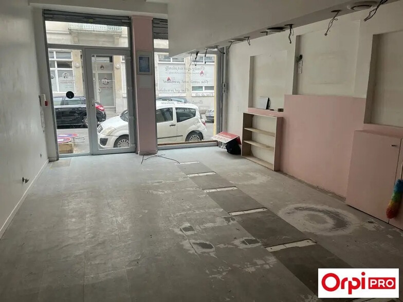 Local commercial dans Villeurbanne à louer - Photo intérieure – Image 3 sur 4