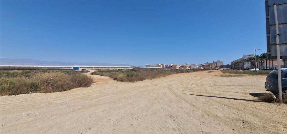 Calle Flota de Oro, Roquetas de Mar, Almería à vendre - Photo de l’immeuble – Image 3 sur 14