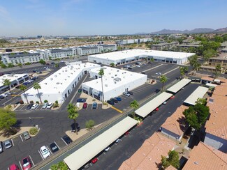Plus de détails pour 5330 E Washington St, Phoenix, AZ - Local d'activités, Industriel/Logistique à louer