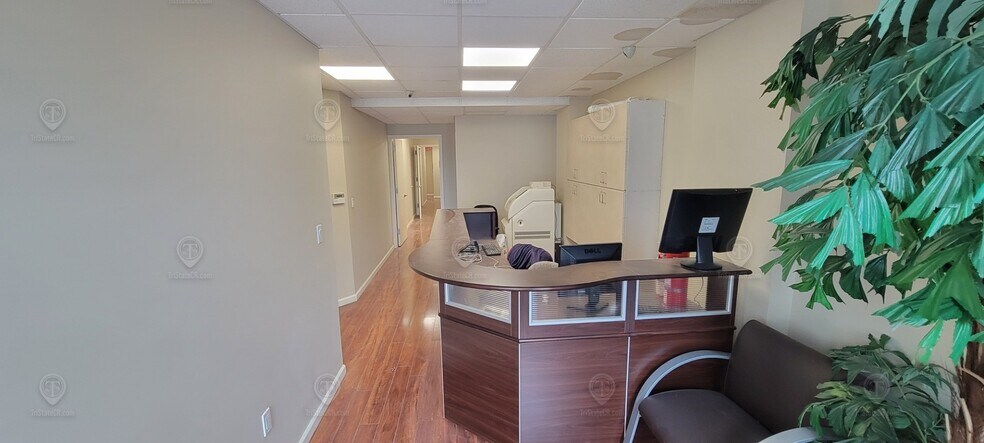 1525 Voorhies Ave, Brooklyn, NY à vendre - Photo intérieure – Image 2 sur 2
