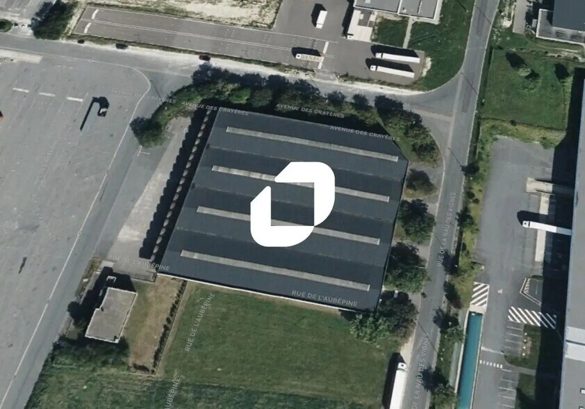 Industriel/Logistique dans La Veuve à louer - Photo de l’immeuble – Image 3 sur 5