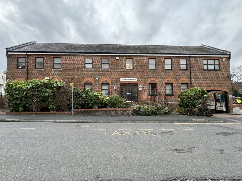 55 Buckhurst Ave, Sevenoaks à louer - Photo de l’immeuble – Image 3 sur 3