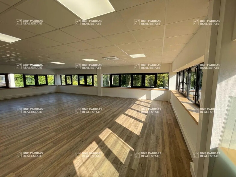 8 Boulevard Albert Einstein, Nantes à louer - Photo de l’immeuble – Image 3 sur 14
