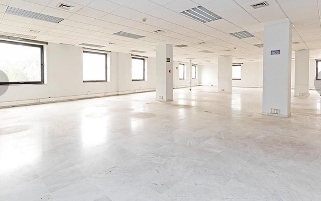 Avenida Reino Unido, 9, Sevilla, Sevilla à louer Photo de l’immeuble– Image 1 sur 3