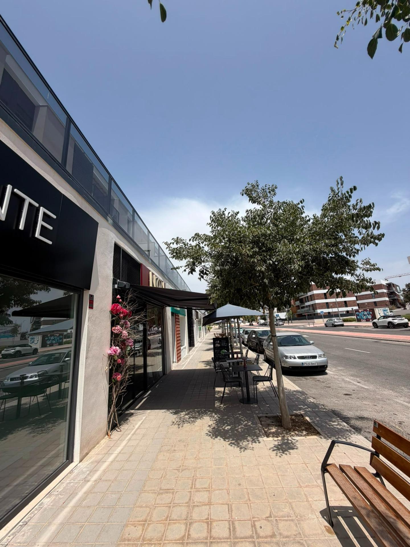 Local commercial dans Sant Joan d'Alacant, Alicante à vendre Photo de l’immeuble– Image 1 sur 15