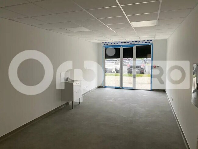 Plus de détails pour Bureau à louer