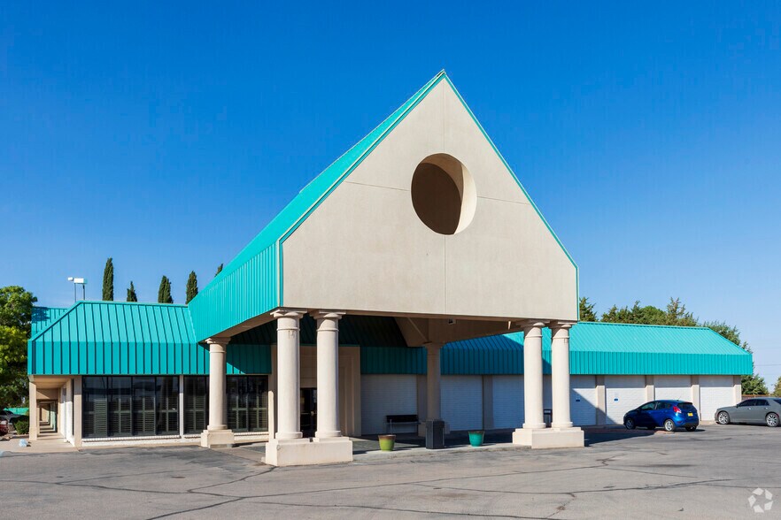 4600 E Pine St, Deming, NM à vendre - Photo de l’immeuble – Image 1 sur 32