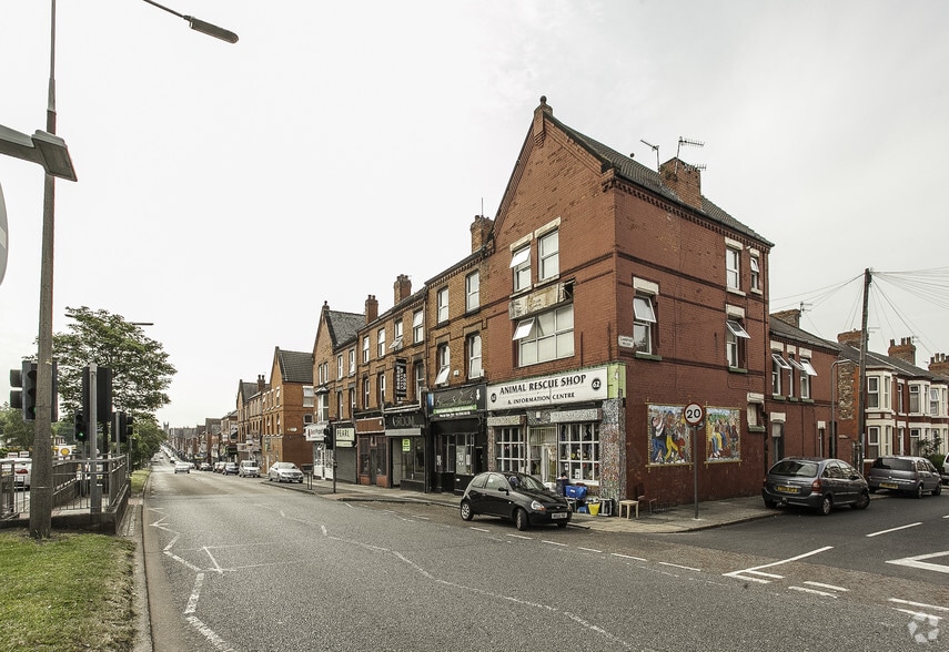 64-64A Aigburth Rd, Liverpool à louer - Photo de l’immeuble – Image 2 sur 3