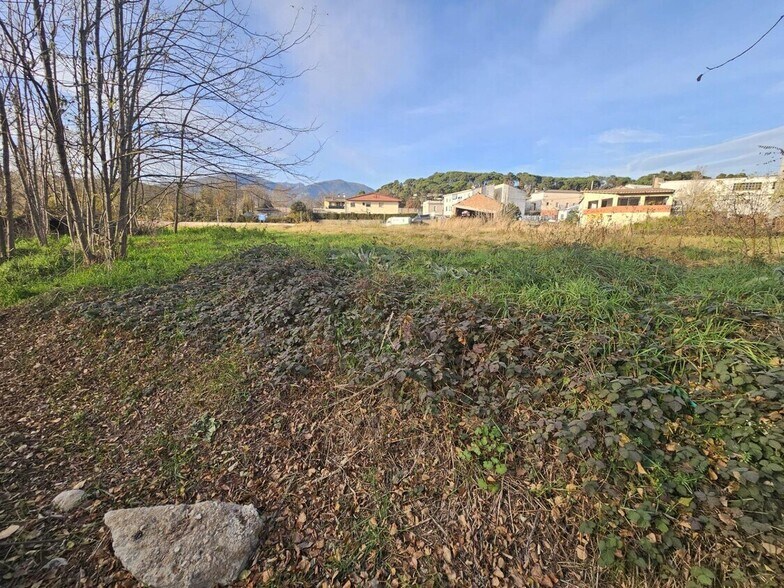 Terrain dans Gualba, Barcelona à vendre - Photo de l’immeuble – Image 2 sur 5