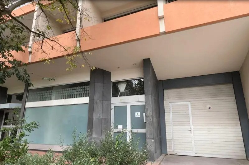 Local d’activités dans Montrouge à louer - Photo de l’immeuble – Image 3 sur 13