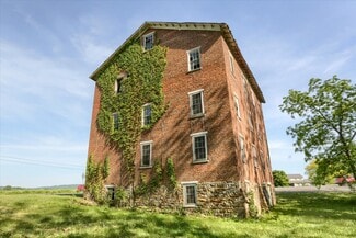 Plus de détails pour 1209 Mill Rd, Selinsgrove, PA - Industriel/Logistique à vendre