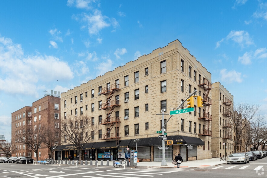 41-48 40th St, Sunnyside, NY à louer - Photo principale – Image 3 sur 3