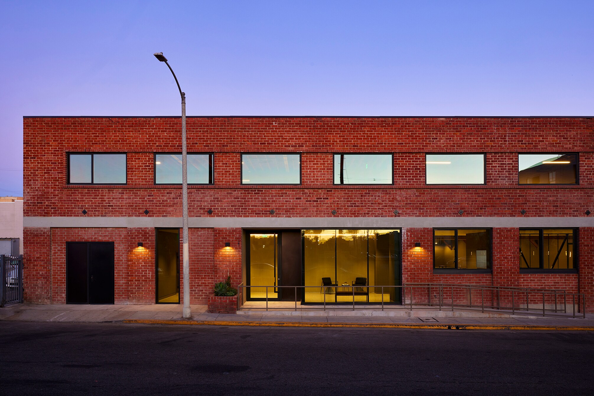 1144-1146 N Las Palmas Ave, Los Angeles, CA à vendre Photo de l’immeuble– Image 1 sur 19