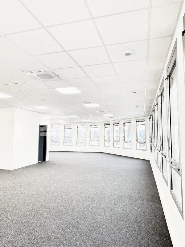 Bureau dans Bonneuil-sur-Marne à louer Photo de l’immeuble– Image 1 sur 5