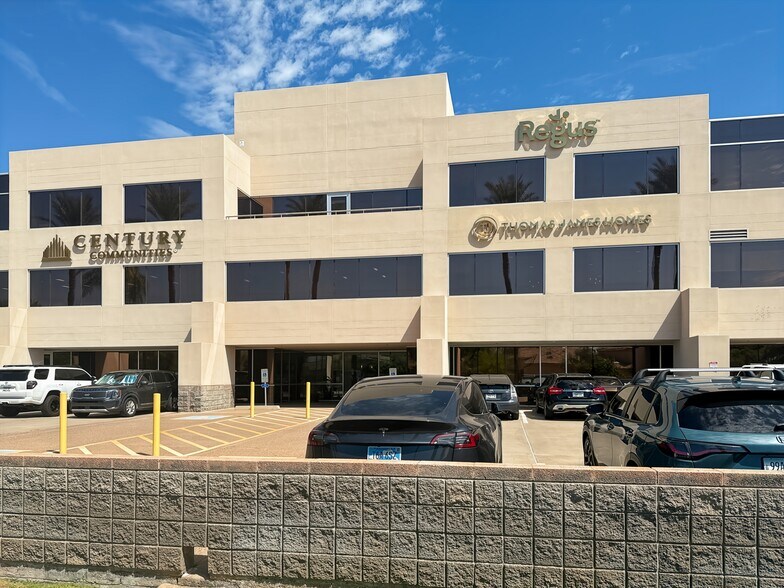 7702 E Doubletree Ranch Rd, Scottsdale, AZ à louer - Photo de l’immeuble – Image 3 sur 14