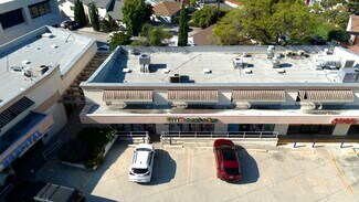Plus de détails pour 2550 Foothill Blvd, La Crescenta, CA - Bureau/Local commercial à louer