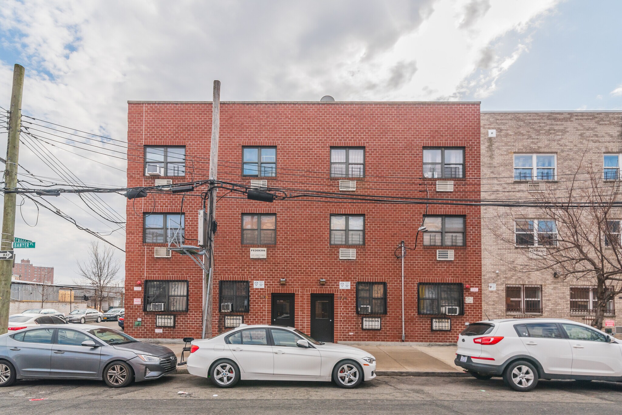 Croes Ave portefeuille de 4 biens à vendre sur LoopNet.fr Photo principale– Image 1 sur 7