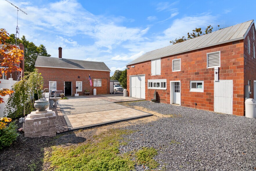 243 Paynes Ford Rd, Martinsburg, WV à vendre - Photo de l’immeuble – Image 1 sur 1