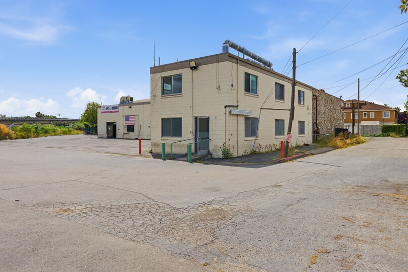 16440 Ashland Ave, San Lorenzo, CA à vendre Photo de l’immeuble– Image 1 sur 7