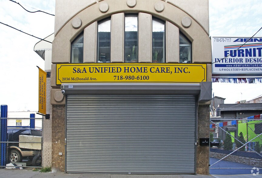 2036 McDonald Ave, Brooklyn, NY à louer - Photo de l’immeuble – Image 2 sur 6