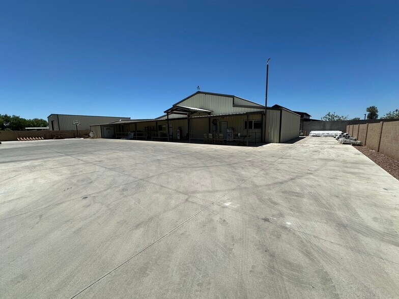 3272 S 147th Pl, Gilbert, AZ à vendre - Photo de l’immeuble – Image 1 sur 8