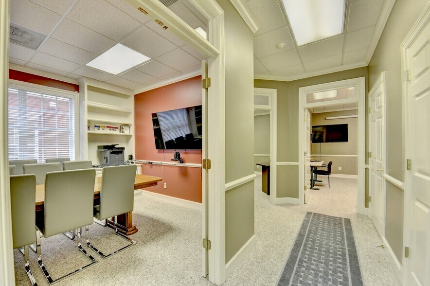 3535 Roswell Rd, Marietta, GA à vendre - Photo de l’immeuble – Image 3 sur 16