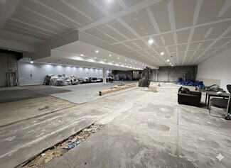 Plus de détails pour 2179 Clarendon Rd, Brooklyn, NY - Local d'activités à louer