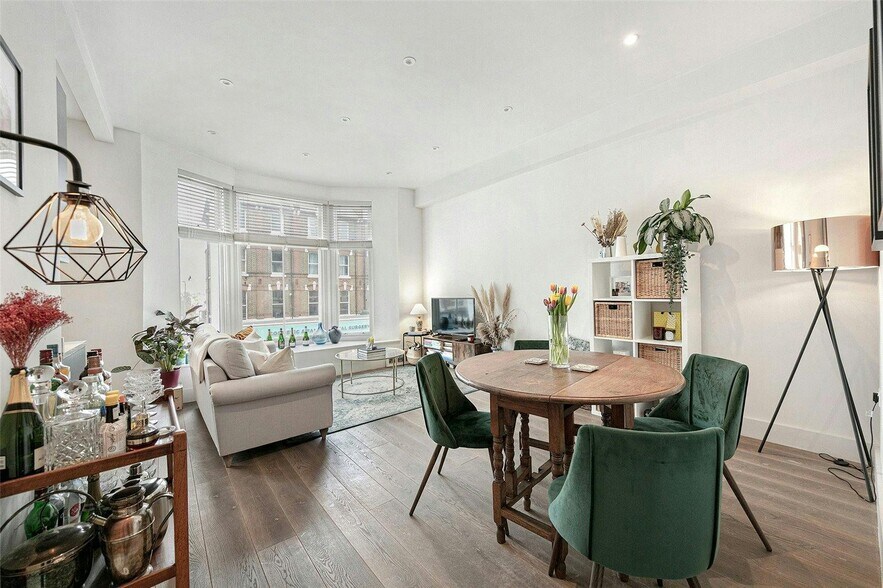 66 Altenburg Gdn, Londres à vendre - Photo de l’immeuble – Image 3 sur 9