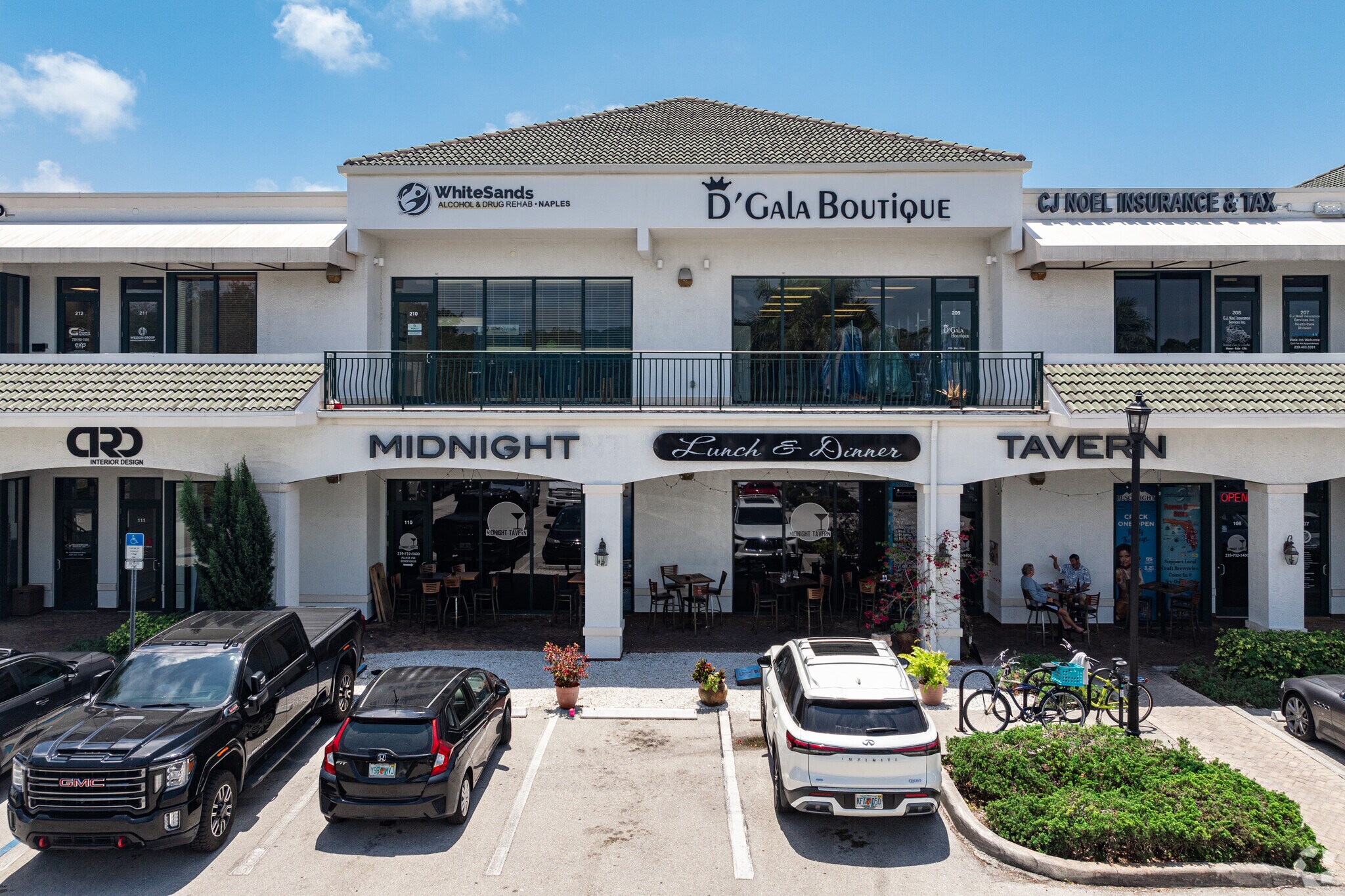 2800 Davis Blvd, Naples, FL à louer Photo principale– Image 1 sur 23