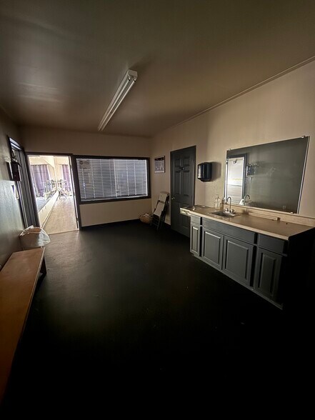 2040 LA Highway 59, Mandeville, LA à louer - Photo de l’immeuble – Image 3 sur 8