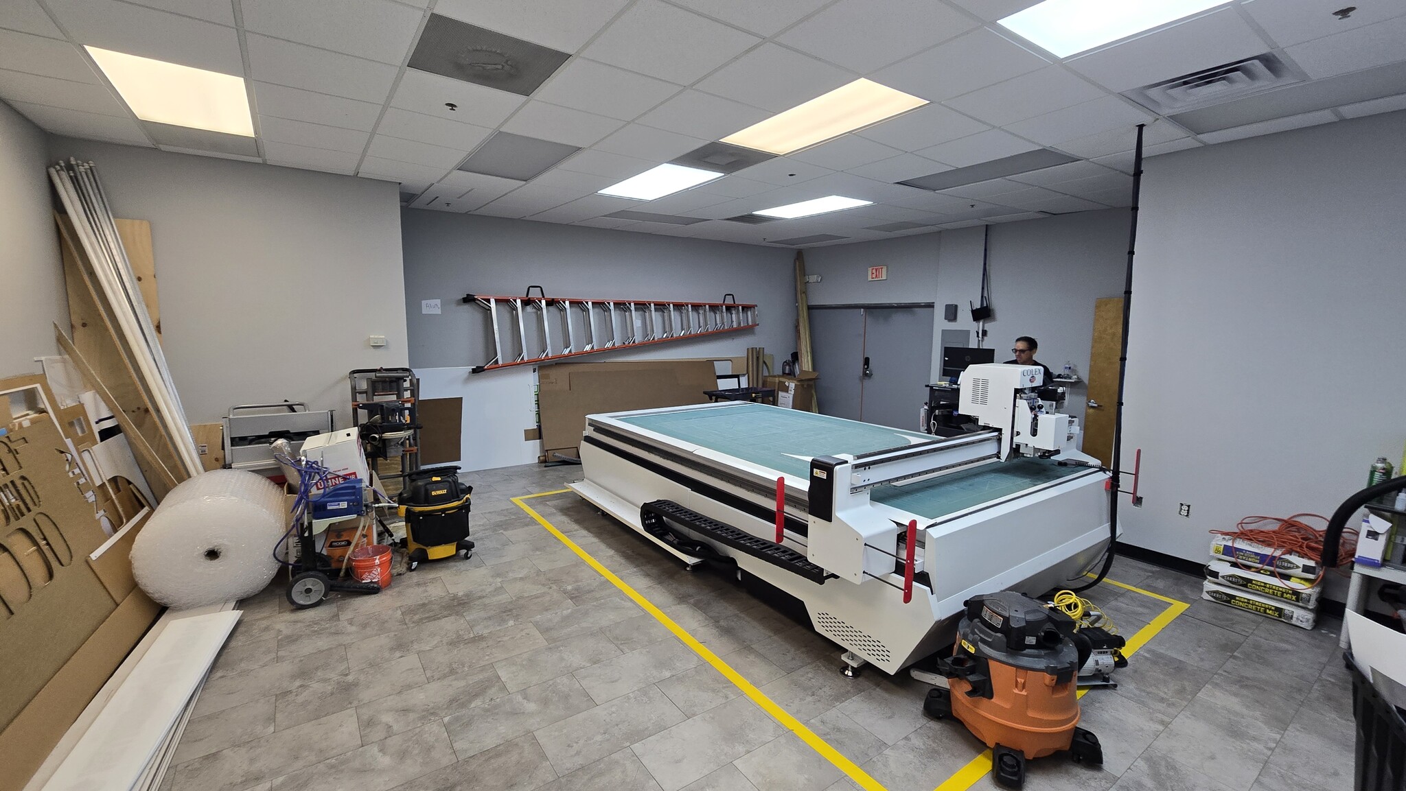 7640 N Wickham Rd, Melbourne, FL à louer Photo intérieure– Image 1 sur 3