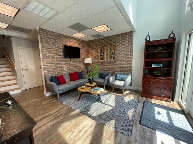 4646 Princess Anne Rd, Virginia Beach, VA à vendre - Photo intérieure – Image 3 sur 12