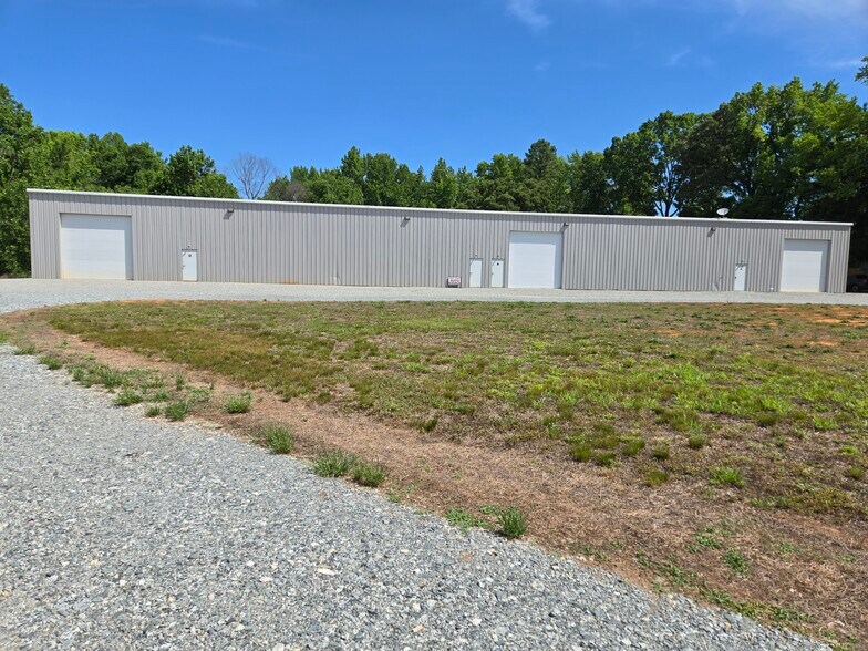 1200 Snider Kines Rd, Linwood, NC à vendre - Photo de l’immeuble – Image 2 sur 16